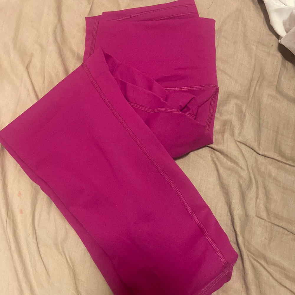Lululemon pink leggings